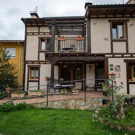 ホテル Rural En Cascadas De Tobera