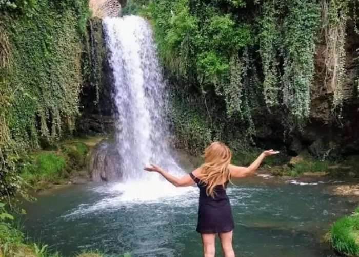 Rural En Cascadas De *